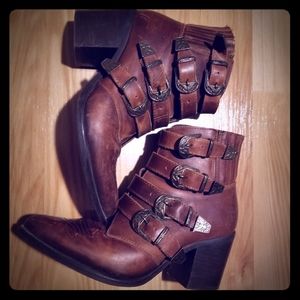Steve Madden Prairie Booties